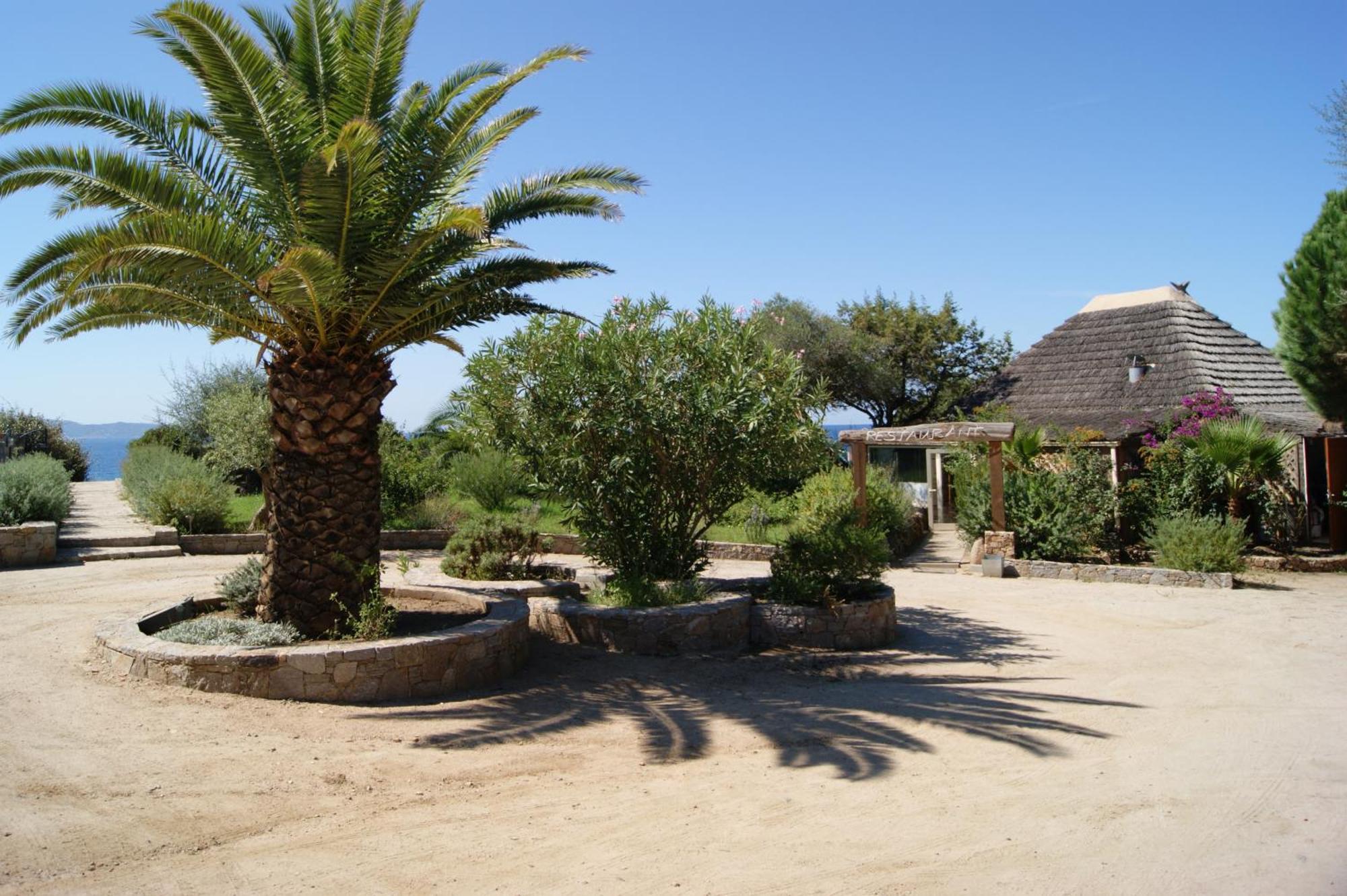 Hotel Le Ruesco Olmeto (Corsica) Exterior foto
